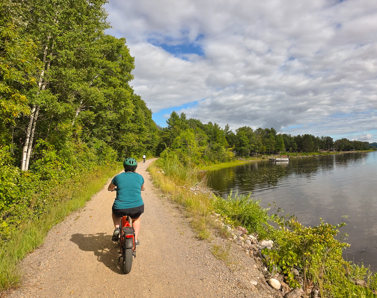 E-Bike Rental – Explore the Pontiac & Cyclopark PPJ